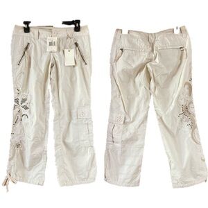 ⭐️2/$10 NWT Vintage Y2K Guess Cargo Pants Crop Capri Chino Low Rise Size 6